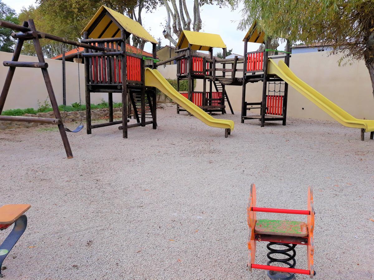 Camping Le Pre Saint-Andre Souvignargues Exterior photo